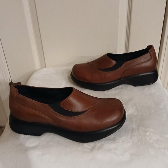 Dansko Professional brown leather black platform clogs EU 41 US Size 10 10.5 - Picture 3 of 8